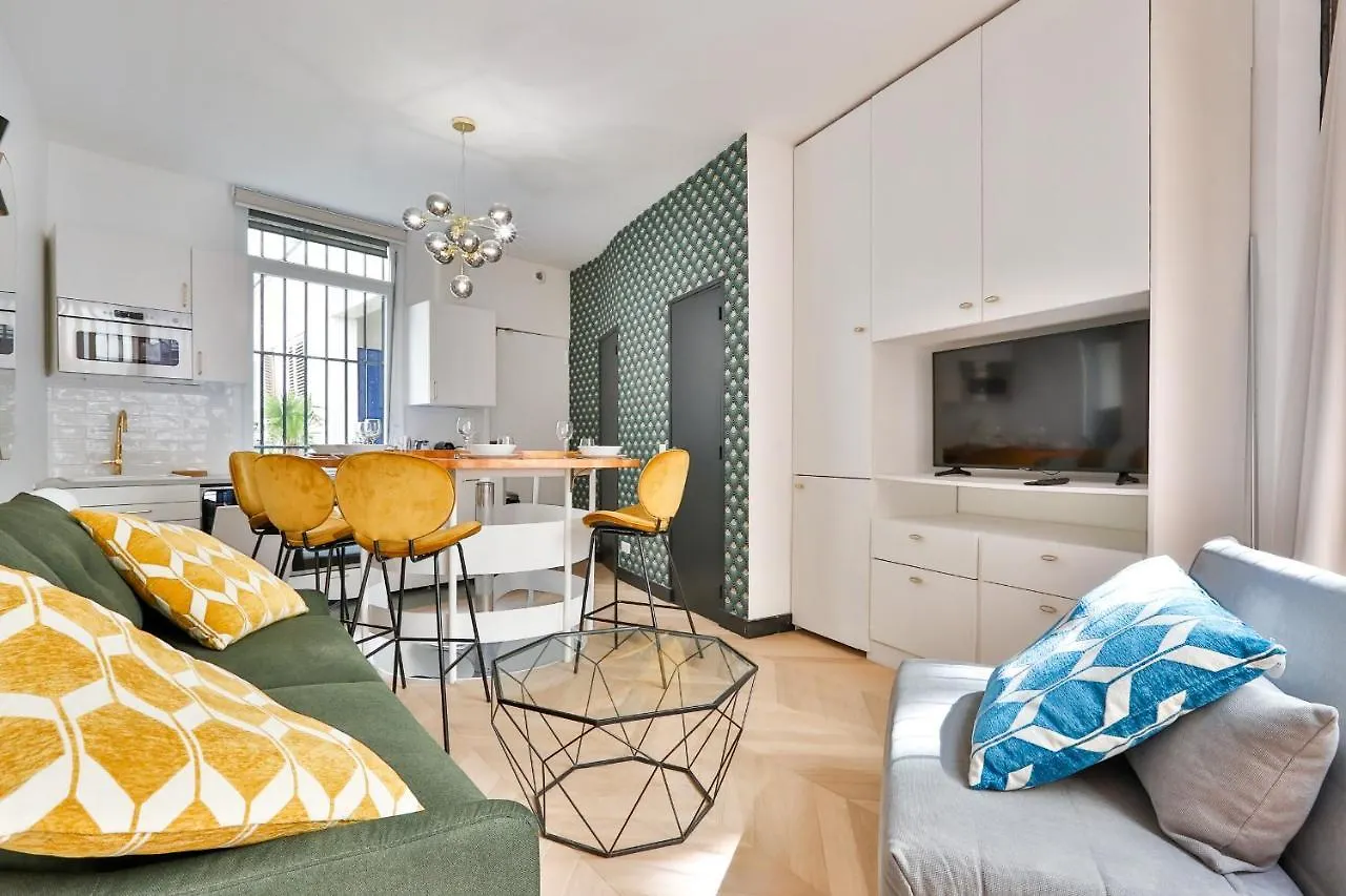 Apartamento Sweet Home Le Marais, Place Des Vosges 4Pers! París Francia